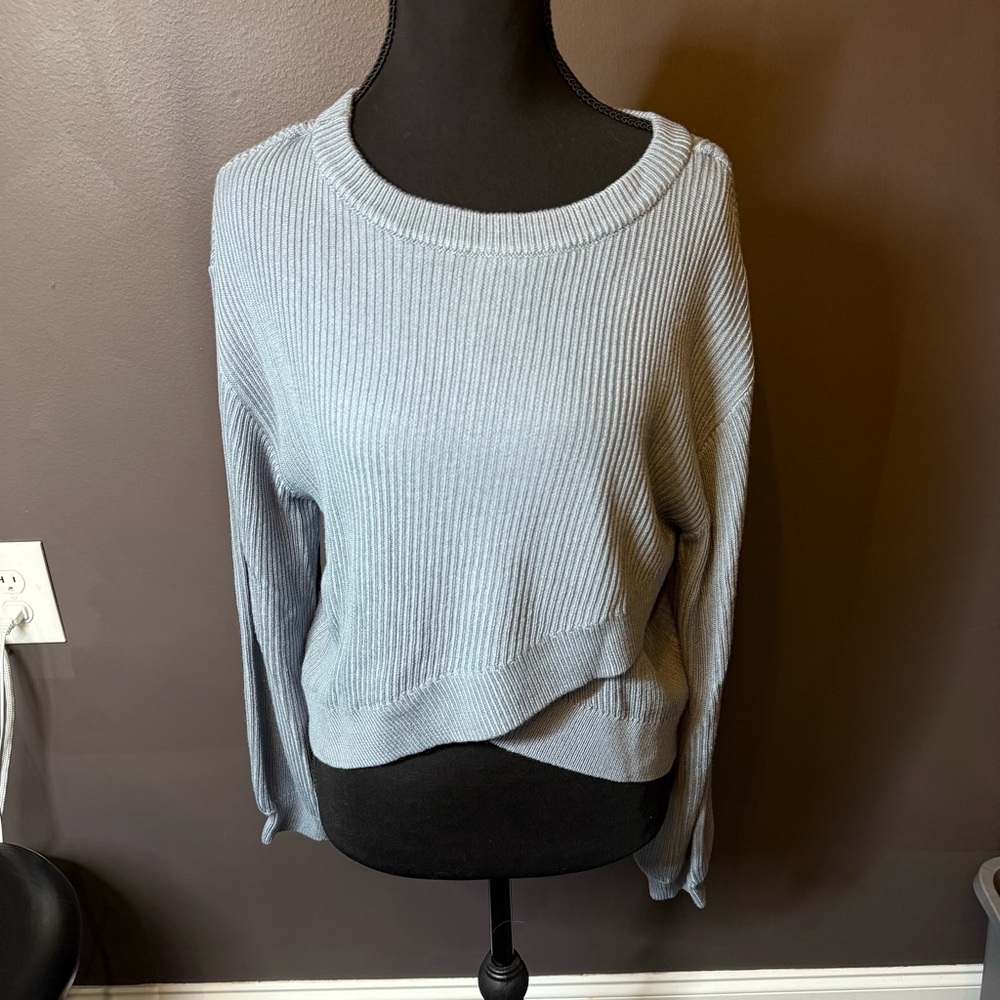 Lululemon Ribbed Knit Sweater Light Grey Crewneck Pullover Women’s Size 6